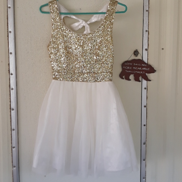 B Darlin Dresses & Skirts - B Darlin prom dress